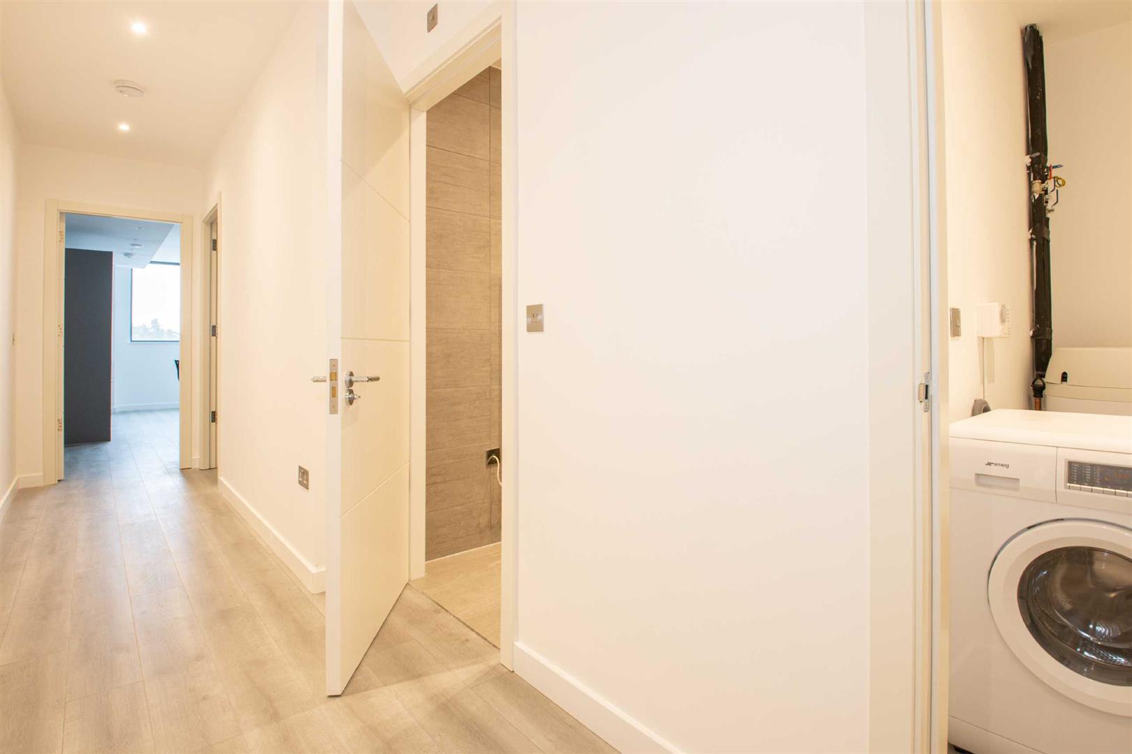 17 Capital Drive, Linford Wood, Milton Keynes